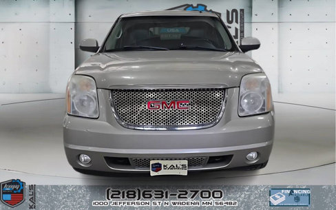 Used 2008 GMC Yukon XL Denali image 2