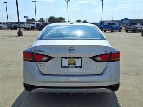 Used 2023 Nissan Altima 2.5 SV image 24