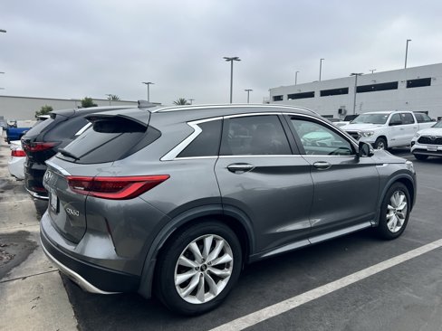 Used 2019 INFINITI QX50 Essential w/ Premium Heat Package image 4