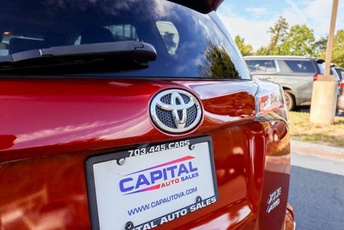 Used 2018 Toyota RAV4 XLE image 23
