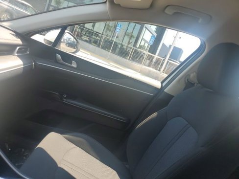 Used 2023 Kia K5 LXS image 21
