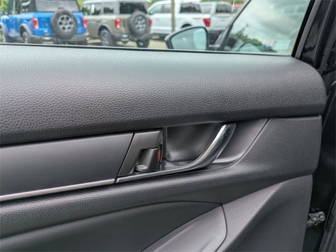 Used 2022 Honda Accord Sport image 25
