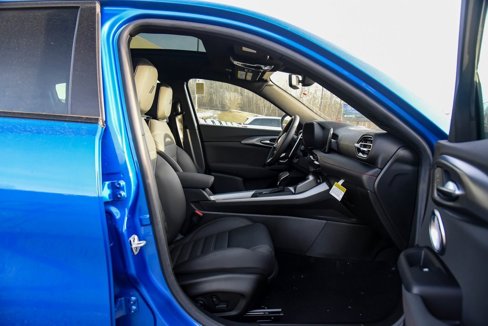 New 2024 Dodge Hornet R/T Plus w/ Tech Pack Plus w/o Parking image 9