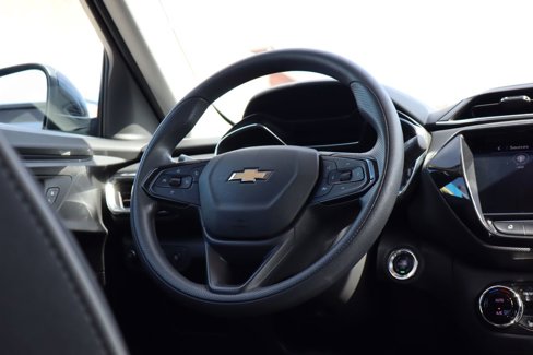 Used 2022 Chevrolet TrailBlazer LT w/ Convenience Package image 39