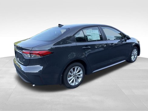 New 2025 Toyota Corolla LE image 4