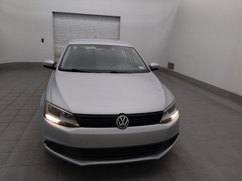 Used 2014 Volkswagen Jetta SE image 14