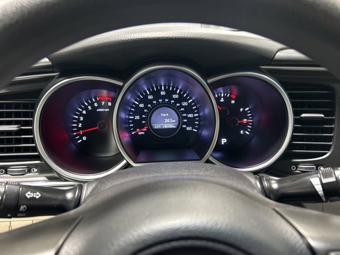 Used 2015 Kia Optima LX image 28