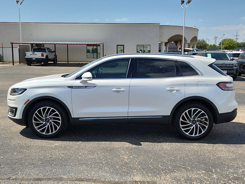 Used 2019 Lincoln Nautilus Reserve w/ Driver Assistance Package image 2