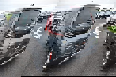 New 2025 Kia Soul LX w/ LX Technology Package image 5