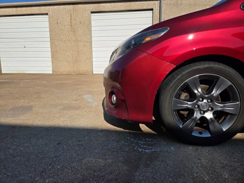 Used 2016 Toyota Sienna SE image 5