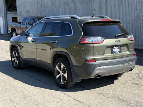 Used 2019 Jeep Cherokee Limited image 8