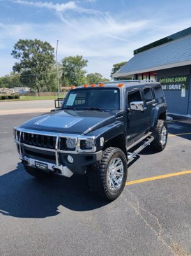 Used 2008 HUMMER H3 image 1