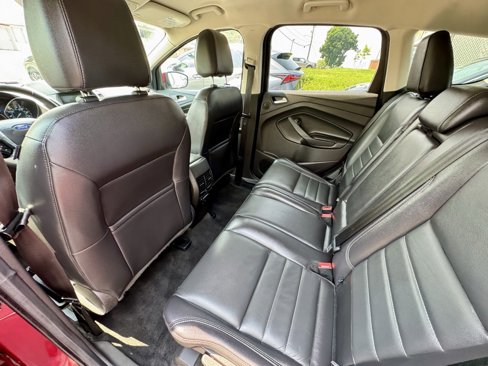 Used 2016 Ford Escape Titanium image 17