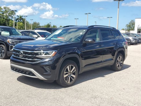 Certified 2022 Volkswagen Atlas SE image 9