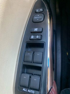 Used 2014 Toyota Avalon Limited image 27