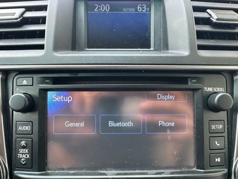Used 2013 Toyota Highlander SE image 18