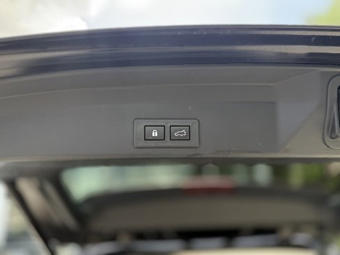 Used 2022 Subaru Ascent Premium w/ Convenience Package image 33