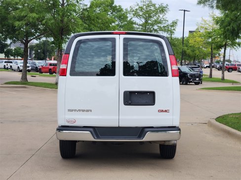 Used 2023 GMC Savana 2500 w/ Driver Convenience Package image 6