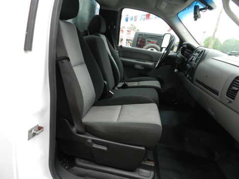 Used 2009 Chevrolet Silverado 3500 W/T image 10