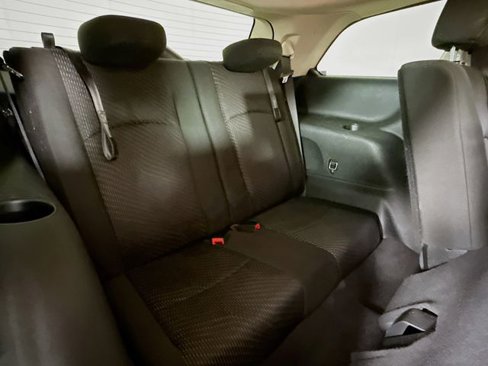 Used 2019 Dodge Journey SE image 23