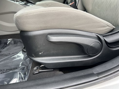 Used 2015 Kia Forte LX image 14