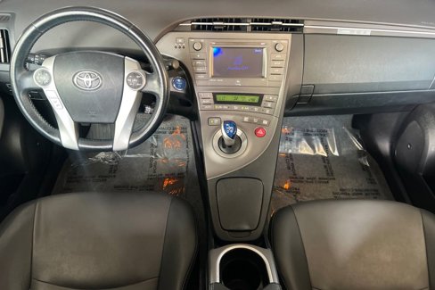 Used 2013 Toyota Prius Four image 13