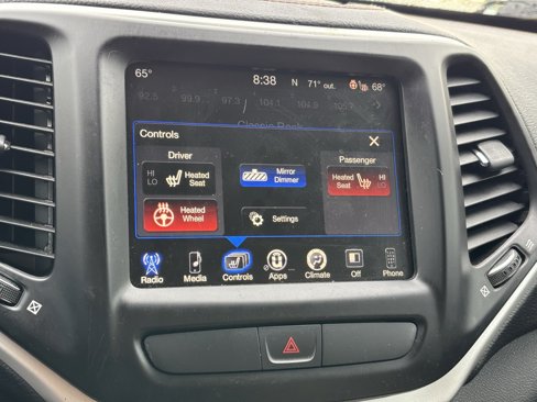 Used 2016 Jeep Cherokee Limited w/ Trailer Tow Group image 7