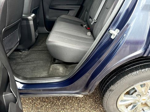 Used 2017 Chevrolet Equinox LT w/ Convenience Package image 21