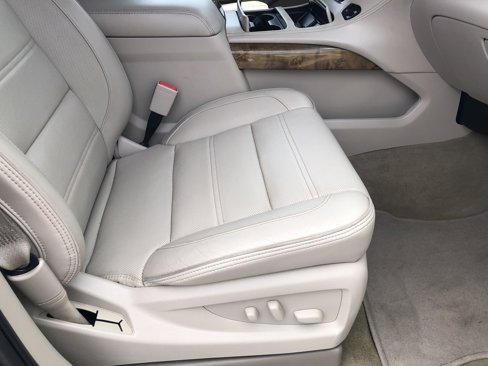Used 2017 GMC Yukon XL Denali w/ Open Road Package image 56