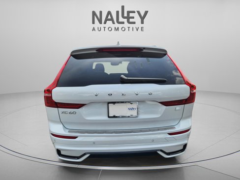 Used 2022 Volvo XC60 T8 R-Design w/ Advanced Package image 4