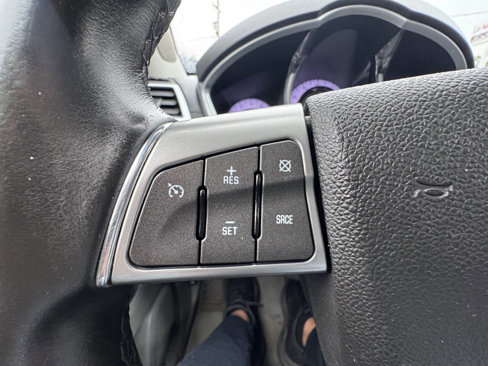 Used 2011 Cadillac SRX 2WD image 29