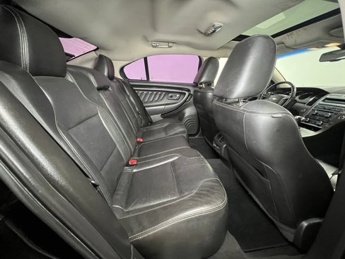 Used 2010 Ford Taurus Limited image 8
