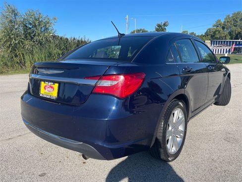 Used 2013 Chrysler 200 Touring image 5