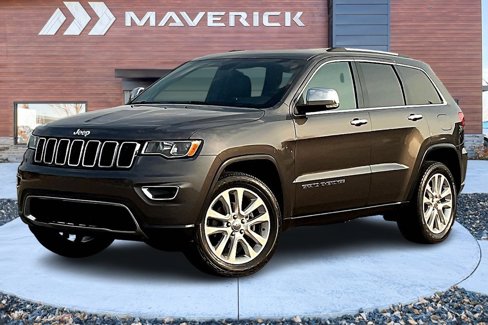 Used 2017 Jeep Grand Cherokee Limited w/ Trailer Tow Group IV image 3