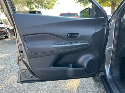 Certified 2020 Nissan Kicks S image 10