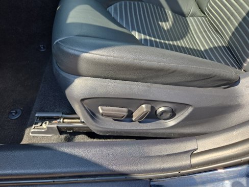 Used 2024 Toyota Camry SE image 21
