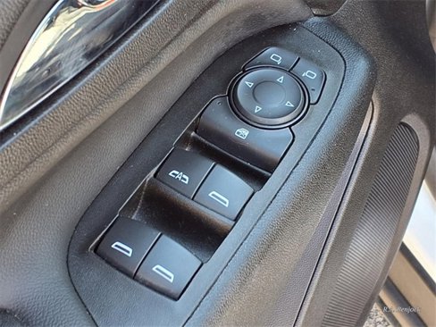 Used 2023 Chevrolet Equinox LT image 15