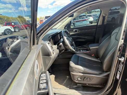 Used 2021 Kia Sorento SX image 11