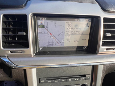 Used 2012 Lincoln MKZ AWD image 38