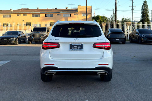 Used 2019 Mercedes-Benz GLC 300 4MATIC image 6