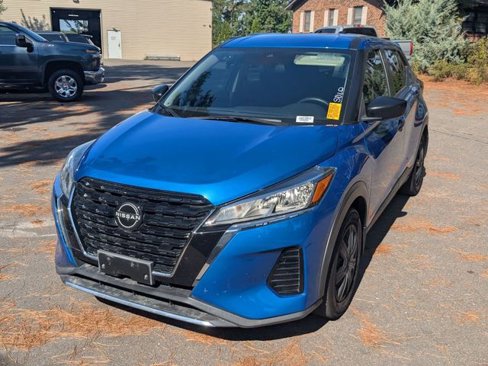 Used 2022 Nissan Kicks S image 7