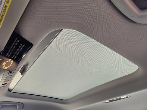 New 2025 Volkswagen Jetta SE image 19