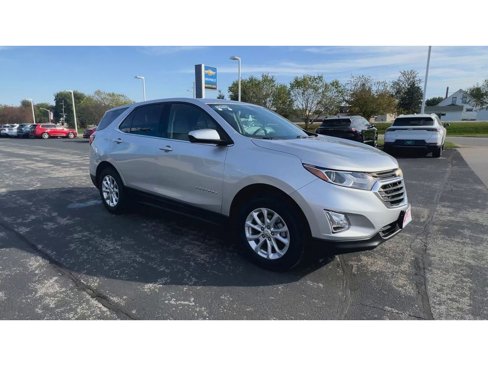 Used 2020 Chevrolet Equinox LT image 2