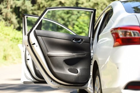 Used 2017 Nissan Sentra S image 21
