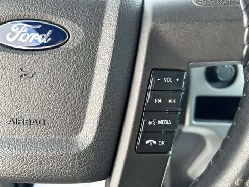 Used 2014 Ford F150 XLT image 23