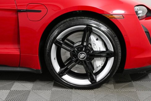 Certified 2020 Porsche Taycan 4S image 41