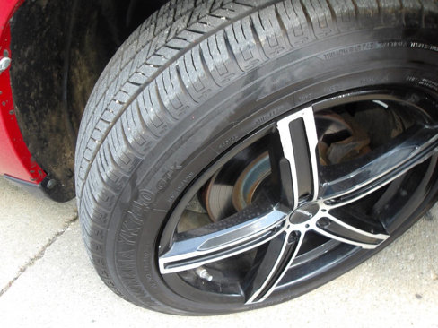 Used 2013 Dodge Avenger SE image 34