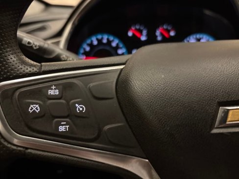 Used 2020 Chevrolet Malibu LT image 15