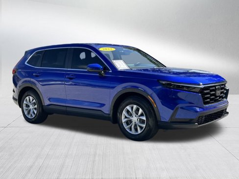 Used 2023 Honda CR-V LX image 2