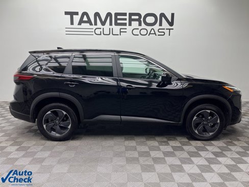 Used 2024 Nissan Rogue SV image 4